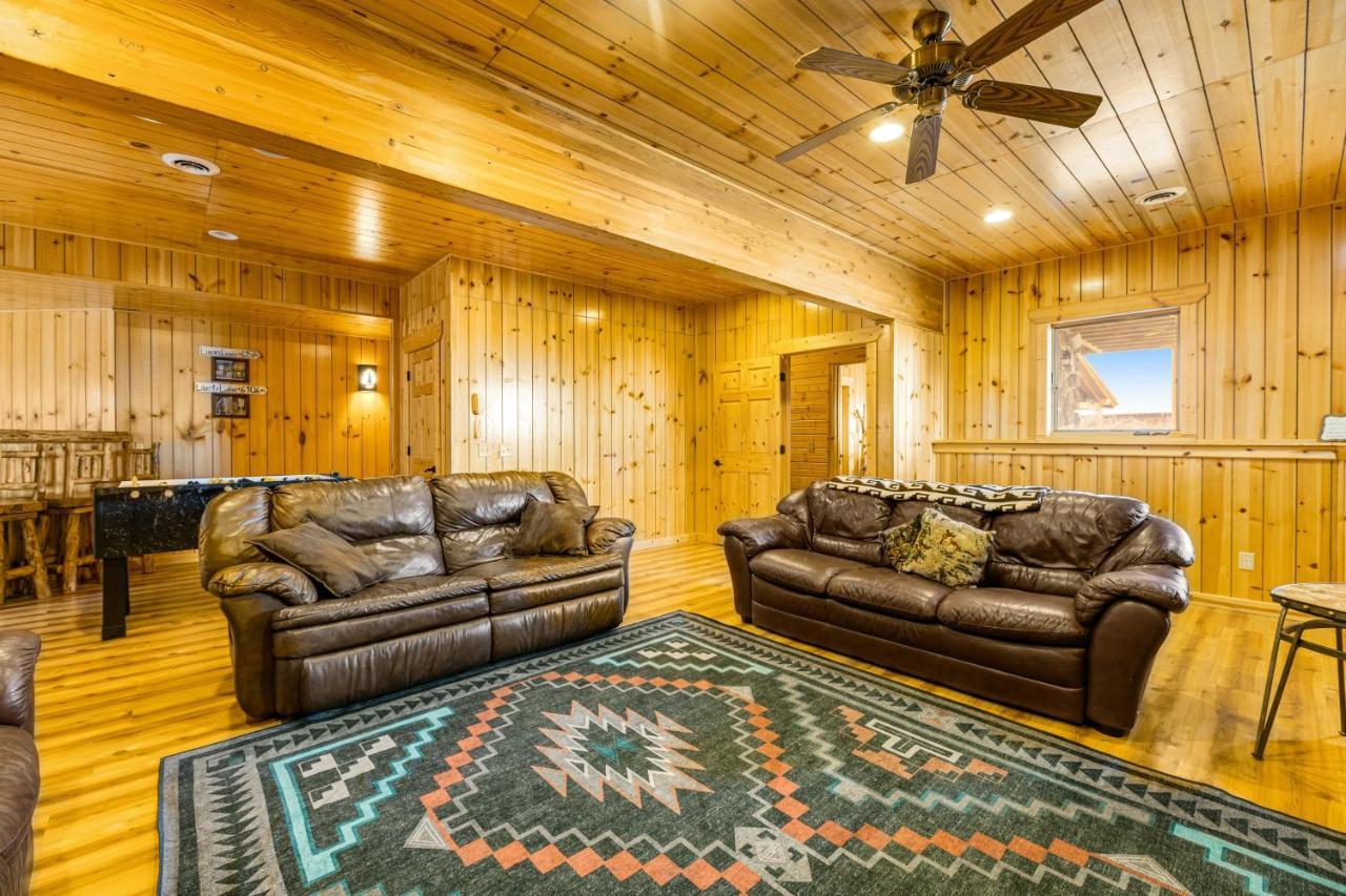 Liberty Lodge At Terry Peak Lead Exteriör bild